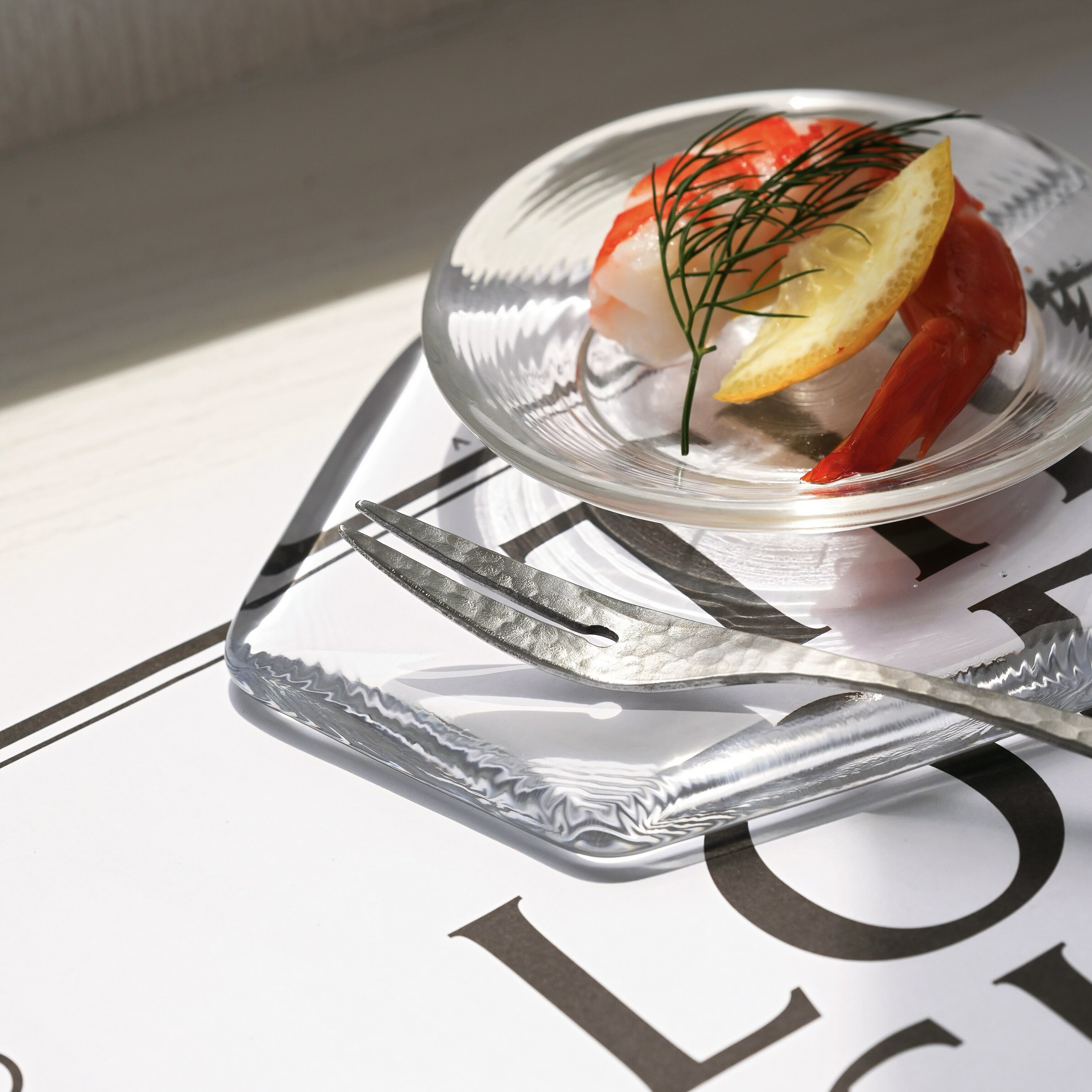 Rakuten - 【クラアプラッテ［ガラス］】食器　器　透明　クリア　小皿　お皿　お洒落　シンプル　スタイリッシュ