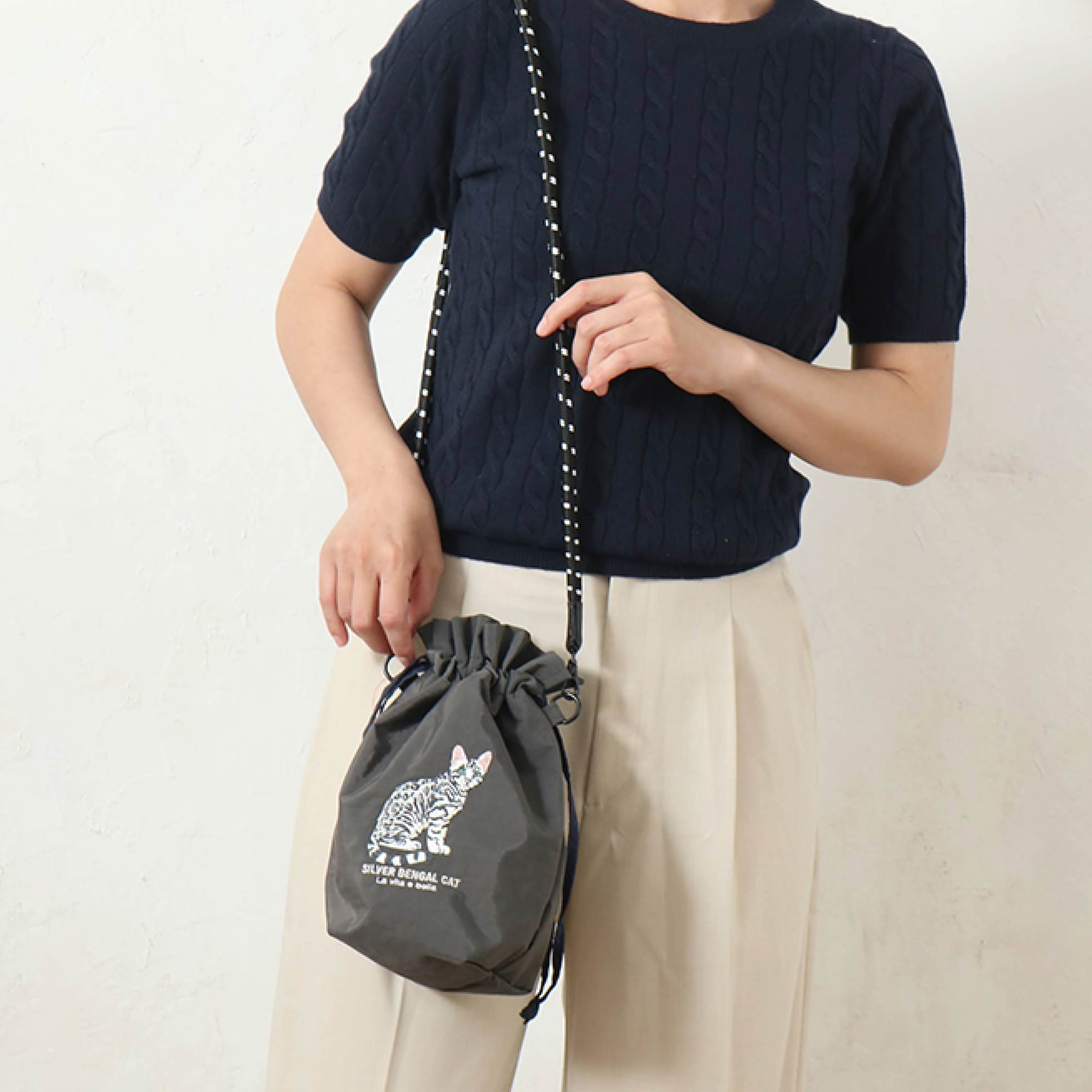 樂天商城 - アニマル刺繍コードSD BAG バッグ レディース メンズ 男女兼用 ユニセックス プレゼント おしゃれ お洒落 トレンド 映え バッグ ハチワレ シバイヌ トイプー 秋 冬 25aw AW メール便不可