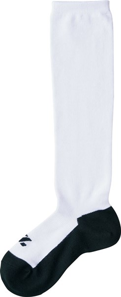 メーカー ZETT（ゼット） カテゴリー 野球 分類 ストッキング 商品名 ZETT（ゼット）　BK03BL　1119　野球　ソックス 底黒3Pソックス L 24-27cm　19SS 品番 Z-BK03BL-1119 カラー・仕様・サイズ 素材：ポリエステル、綿、ナイロン、ポリウレタン 機能：つま先・かかとがダブル補強、ロングタイプの長尺仕様、かかとホールド機能 サイズ：24〜27cm 原産国：ベトナム 商品説明 足底部分をブラックカラーにする事で、足底の激しい汚れを目立ちにくくする足底ブラック仕様。かかと部を大きく作り、足首と土踏まず部分をサポートゴムでフィットさせる事で、かかと部のズレを防ぎフィット感を高める構造です。つま先とかかと部分に補強糸を加え耐久性をアップし、さらに丈はロングタイプの長尺仕様。ソフトな風合いと伸縮性に優れたベースボールソックス。お買い得の3足組。 　 　 　 　 　 　 　 　 ※この商品のカラーは、 1119（ホワイト/ブラク） となります。