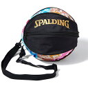 メーカー スポルディング （SPALDING） カテゴリー バスケットボール 分類 バック 商品名 スポルディング （SPALDING）　49-001BLC　バスケットボール　バック　ボールバッグ ボーラーカモ　21SS 品番 SPD-49-001BLC カラー・仕様・サイズ カラー：ボーラーカモ 素材：ポリエステル サイズ：直径約27cm 商品説明 バスケットボールプレイヤーが入ったカモフラージュです。7号球を1球収納可能なボールバッグ。(5号球、6号球も収納可能)バックル付で他のバッグに接続可能。 　 　 　 　 　 　 　 　 ※この商品のカラーは、 ボーラーカモ となります。