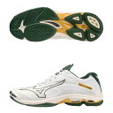 メーカー ミズノ（MIZUNO） カテゴリー バレーボール 分類 シューズ 商品名 ミズノ（MIZUNO）　V1GA220044　バレーボール　シューズ　WAVE LIGHTNING Z7 ウエーブライトニング Z7 23AW 品番 MZ-V1GA220044 カラー・仕様・サイズ カラー：44（ホワイト×グリーン×ゴールド） 素材甲材：合成繊維/人工皮革底材：合成底 インソール：ミズノエナジーインソール（取り外し可） シューズ幅：2E相当 重量：約295g（27.0cm片方） 対象：ユニセックス 生産国：ベトナム製 商品説明 クイックネスな動きに更なる磨きをかけた、スピードモデル。MIZUNO ENERZY搭載でクッション性を追求。 　 　 　 　 　 　 　 　 ※この商品のカラーは、 44（ホワイト×グリーン×ゴールド） となります。