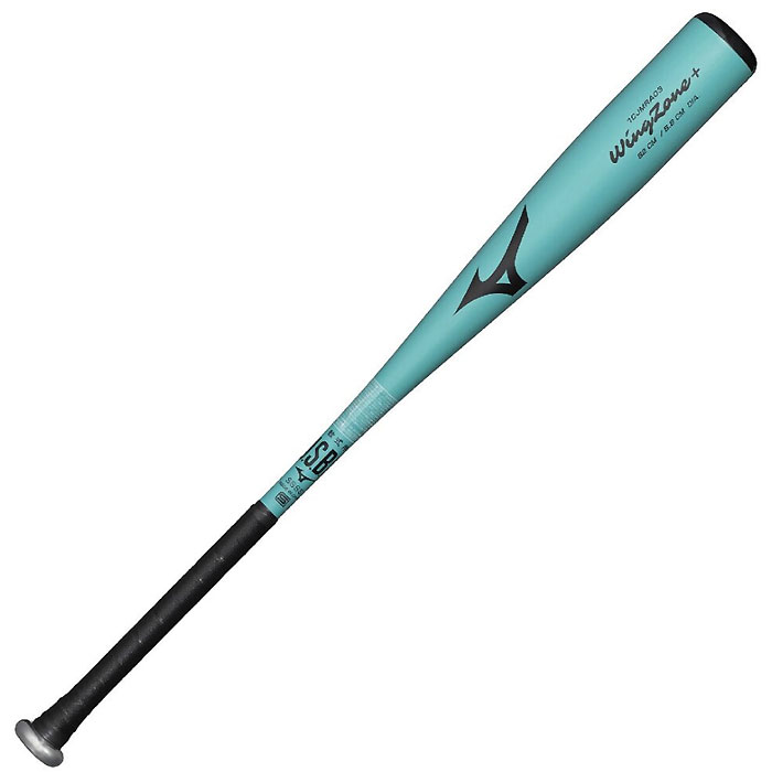 メーカー ミズノ（MIZUNO） カテゴリー 野球 分類 バット 商品名 ミズノ（MIZUNO）　1CJMRA0382 25　野球　バット　軟式用　金属製 ウィングゾーン プラス ミドル 82cm 26AW 品番 MZ-1CJMRA0382-25 カラー・仕様・サイズ カラー：25（ヒスイ） 長さ：約82cm 最大径：平均68mm 重量：660g平均 素材：超々ジュラルミン バランス：ミドルバランス 対象：軟式用 生産国：中国製 商品説明 超々ジュラルミン仕様のオーソドックスなタイプ。高校軟式野球使用可。 　 　 　 　 　 　 　 　 ※この商品のカラーは、 25（ヒスイ） となります。