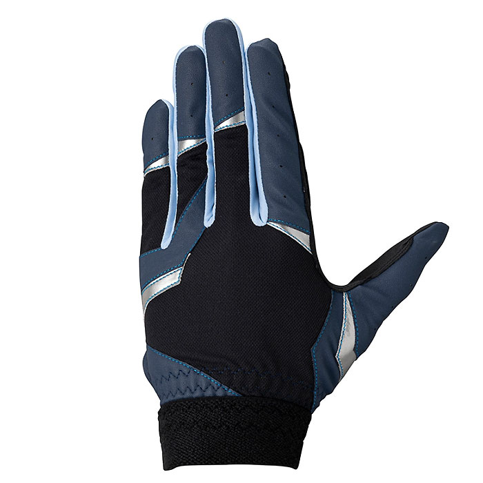 メーカー ミズノ（MIZUNO） カテゴリー 野球 分類 守備グローブ 商品名 ミズノ（MIZUNO）　1EJEY11221 野球　ジュニア 守備グローブ ガチ 守備手袋　左手用 26AW 品番 MZ-1EJEY11221 カラー・仕様・サイズ カラー：21（ブラック×ネイビー×スカイブルー） 素材掌部：合成皮革甲部：合成繊維/合成皮革 サイズ：JS（16-17cm）/JM（18-19cm）/JL（20-21cm） 仕様：左手用 対象：ジュニア 生産国：インドネシア製 商品説明 汗のこもりやすい掌中央部に通気性の高いメッシュ素材を配置。捕球時の握る動作の際に最も重要とされる小指・薬指・中指にグリップ性の高い素材を配置。捕球時の衝撃を緩和する為に緩衝効果の高い専用パッドを広範囲で配置。 　 　 　 　 　 　 　 　 ※この商品のカラーは、 21（ブラック×ネイビー×スカイブルー） となります。