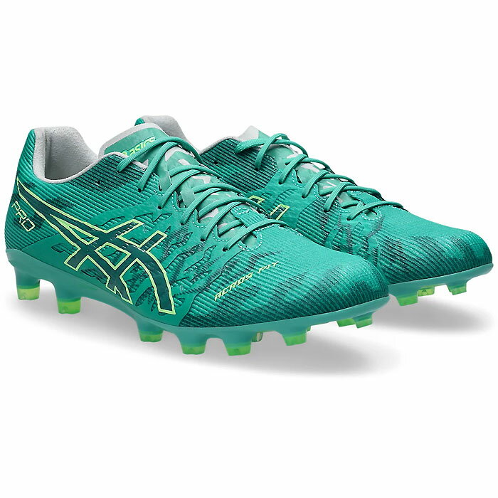 メーカー asics（アシックス） カテゴリー サッカー 分類 スパイク 商品名 asics（アシックス）　1101A071 300　サッカー　スパイク　DS LIGHT ACROS PRO ライト アクロス プロ 3 スタンダード　26SS 品番 AS-1101A071-300 カラー・仕様・サイズ カラー：300（オーロラグリーン×ミスティパイン） 素材アッパー：合成樹脂アウターソール：合成底インナーソール：合成樹脂（取替式） 対応グラウンド：土・天然芝・ロングパイル人工芝グラウンド シューズ幅：STANDARD 対象：メンズ・ユニセックス 生産国：ベトナム製 商品説明 DS LIGHT ACROS PRO 3は、さまざまな局面で優れたフィット性とホールド性を発揮。さらにスピードを求めるプレーヤーにおすすめです。新しく採用されたジャカードメッシュはよりやわらかく優れたフィット性を提供。新しいACROS FIT構造は、内外非対称の補強を配置することにより、カッティング動作時により優れたサポート性を発揮する。また、スプリントソールは柔軟に屈曲し、しっかり地面を捉えることによって、プレーヤーの加速をサポート。 　 　 　 　 　 　 　 　 ※この商品のカラーは、 300（オーロラグリーン×ミスティパイン） となります。