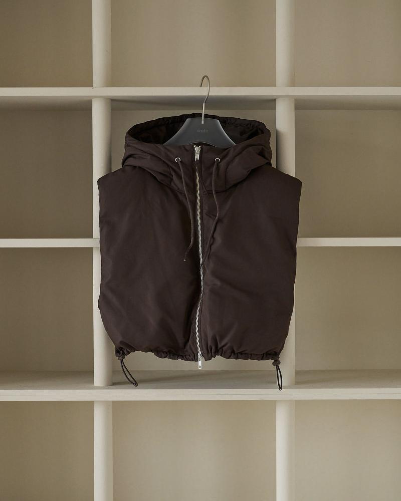 *予約販売 anukeアンヌーク 2026 Pre Fall Hooded Down Vest 62620101 アウター 2026秋冬 2026年9月入荷予定