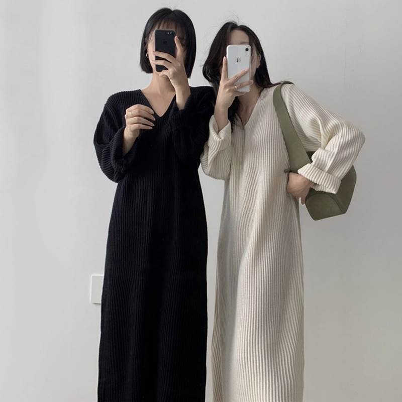 Rakuten - ワンピース レディース ニットワンピース ロング丈 袖あり 長袖 Vネック ストレート Iライン 大人可愛い シンプル カジュアル おしゃれ ワンサイズ フリーサイズ リブ アイボリー ブラック 秋 冬 10代 20代 30代 40代 個性的 送料無料