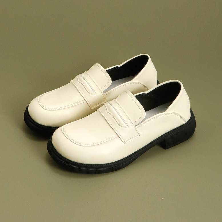 パデットローファー シューズ レディース ローファー 靴 厚底 ワイド 配色 ソール切り替え レザーシューズ フェイクレザー クラシカル きちんと感 歩きやすい 履きやすい 疲れにくい ラウンドトゥ 大人可愛い きれいめ 個性的 送料無料