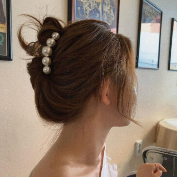 パールデザイン ヘアバレッタ ヘアピンヘアクリップ ヘアアクセサリー ヘアアクセ 髪留め ヘアアレンジ パッチンどめ パッチン留め 大人 子供 キッズ 女の子 ミニ 小さい 型 前髪 留め シンプル かわいい 可愛い おしゃれ カジュアル