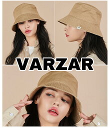 【輸入雑貨】[VARZAR] Monogram Label Pigment Bucket Hat　バザル　バケットハット　ベージュ　代引き不可　日時指定不可 海外雑貨 海外生活雑貨 インポート雑貨 海外グッズ 輸入ギフト インターナショナルグッズ 人気 おすすめ