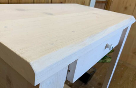 パソコンデスクホワイトステイン白つまみ70x40x80cm自然木耳付き木製ひのき受注製作