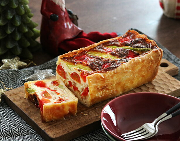 パウンド型で作ろう!クリスマスカラーのキッシュ
