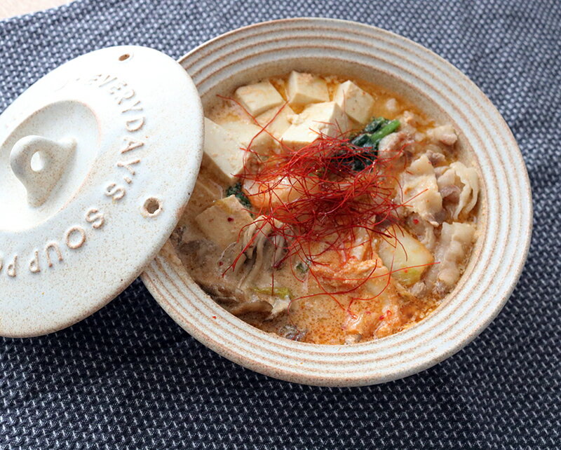 エブリデイスープポットとレンジで作る簡単鍋〜「豆乳キムチチゲ」