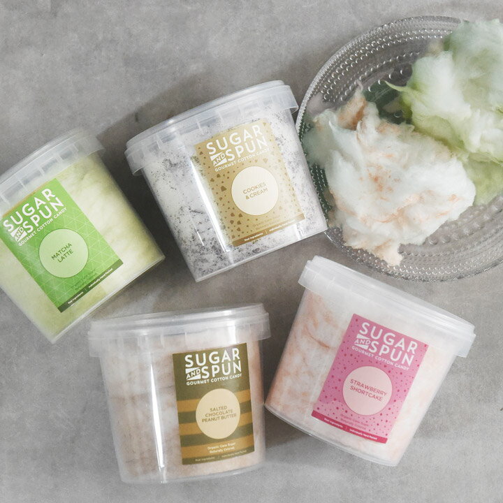 昔懐かしい綿菓子ですが、こちらはオーガニックシュガーなど天然由来の原材料を使って体にやさしいナチュラルなスイーツにアップデート。

フレーバーは、ストロベリーショートケーキ・塩チョコピーナッツバター・クッキー＆クリーム・抹茶ラテの4種類で、意外な美味しさを味わえますよ。