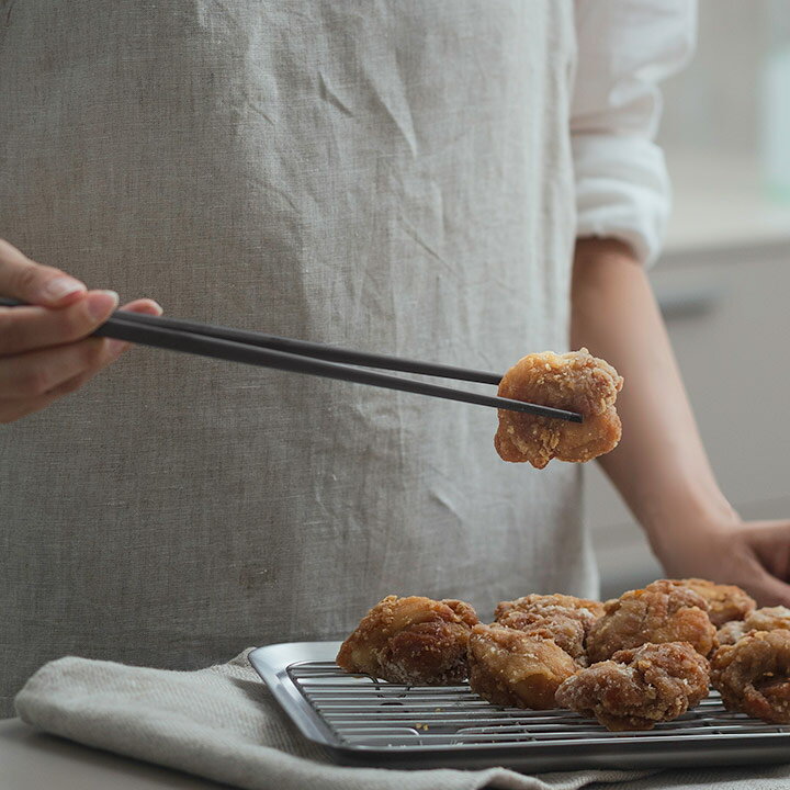 B〈スス角さい箸＞ さいばし 菜箸 調理道具 竹細工 和食 おはし 竹箸【メール便】送料無料【日本製】