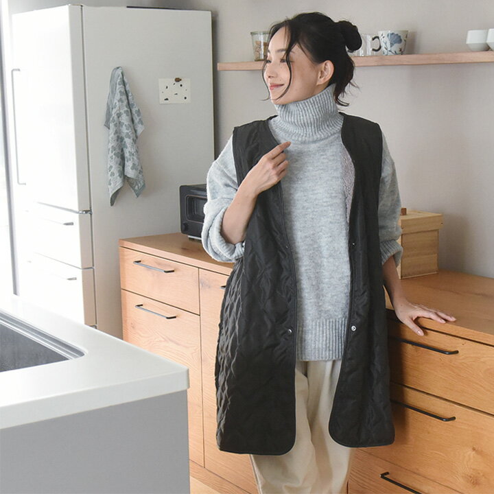 軽くてあったか アウター感覚で着られる 裏ボア キルトエプロン/エプロン おしゃれ エプロン キルト エプロン キルティング エプロン 暖かい エプロン 冬 撥水/bon moment ボンモマン