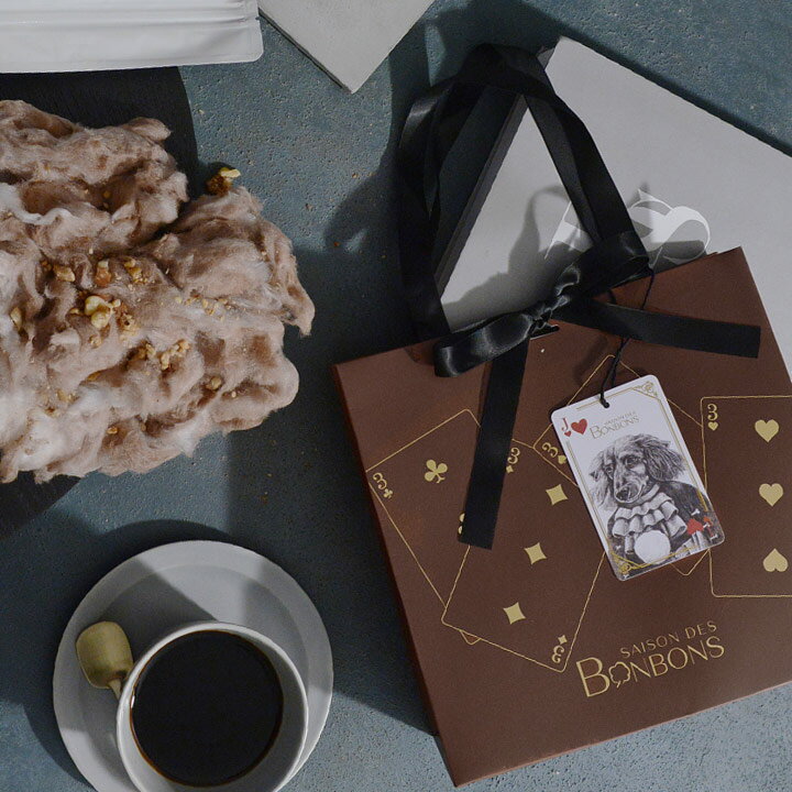 【正規取扱店】六花亭 六花のつゆ ミニサイズ18個入 /【宝石のようなお砂糖包みのボンボン】大人向け バレンタイン クリスマス 手土産 ギフト プチギフト ちょっとしたお礼 スイーツ お菓子 洋菓子 六花の露 かわいい 誕生日 お礼 お返し 母の日 父の日