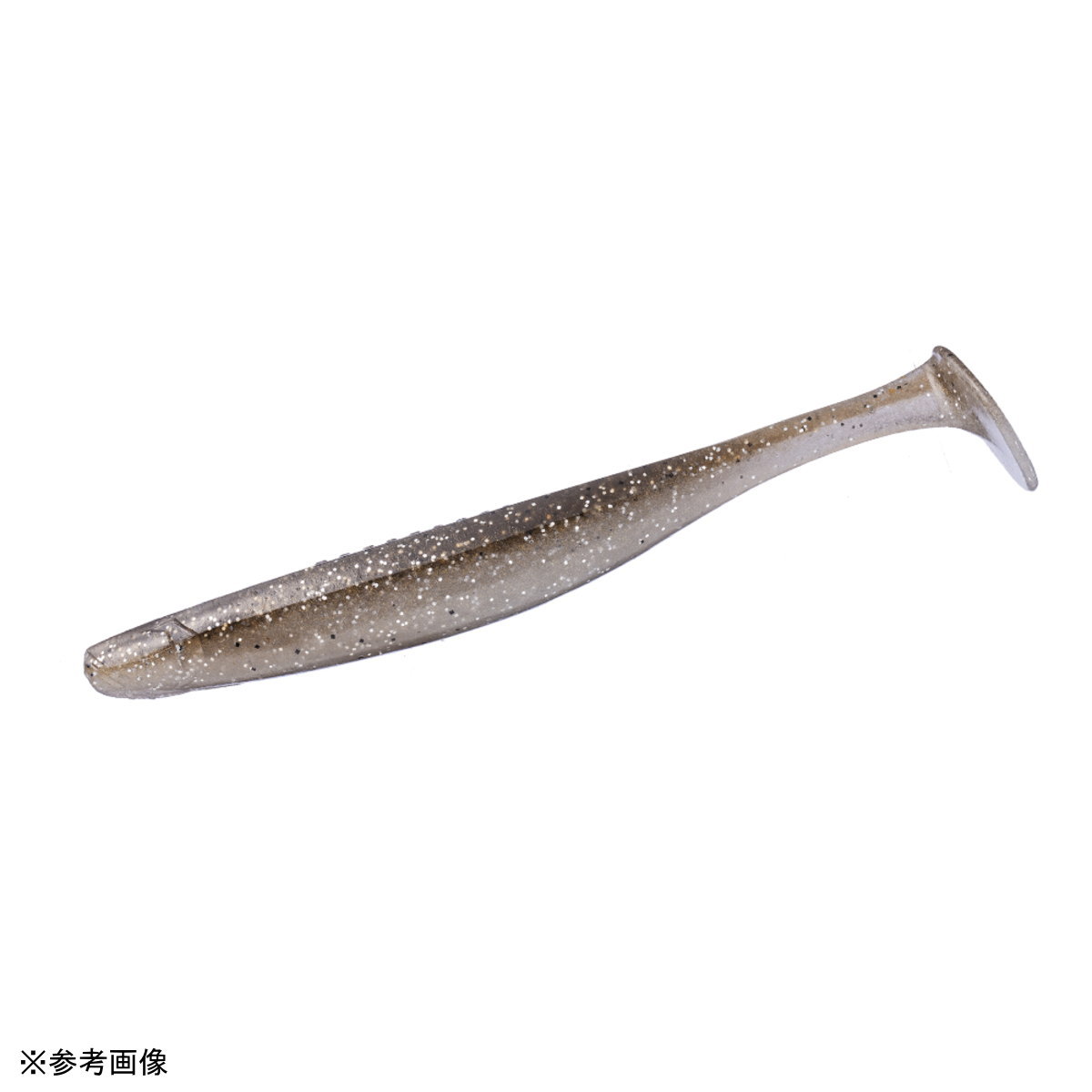 ただ巻きでもフォールでも食う。●カラー：TW181 ワイルドシャイナー●サイズ：4インチ●入数：6これまでのシャッドテールワームは、ノーシンカーリグでの使用においてただ巻きではライブリーにアクションするものの、リトリーブを止めるとノーアクションで沈んでいく・・・すなわち、止めた瞬間からバスを誘う力を失ってしまう点がウィークポイントであった。しかしドライブシャッドは違う!フリーフォールでも自発的に泳ぐニューアクションを獲得し、ウィークポイントをバイトチャンスへと変えた。ボディをクネらせながらテールをパタつかせてフォールする姿は、自らの意思でボトムへ向かうベイトフィッシュそのもの!これにより、カバー際に着水させたらフォールバイトを狙ってからリトリーブ、追ってきても食わないバスに対しフォールアクションで誘うなど、ただ巻きだけでは食わせられなかったバスをフォールで食わせることが可能となった。さらに、ただ巻きにおいてはデッドスローリトリーブでもしっかりとテールを振る反面、ファストリトリーブでも安定し、バジングでは魅力的なサウンドを発生させる。多彩な演出に応えるドライブシャッドは、アングラー側から仕掛けて食わせられる唯一無二のシャッドテールワームである。