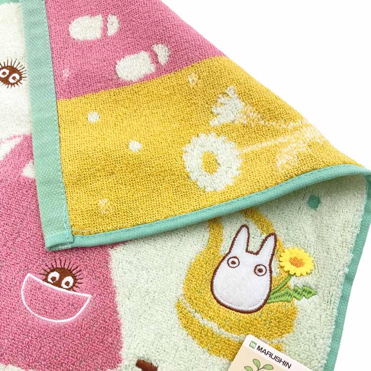 となりのトトロ ウォッシュタオル お洋服とトトロ 943412