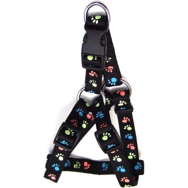 岡野製作所 蓄光フットハーネス #25 ブラック 太陽光や蛍光灯などの光エネルギーを吸収して、暗闇で足跡マークが光ります。 ---対象--- 大型犬 ---材質--- ナイロン ---サイズ--- 胴回り：約53〜72cm ・リニューアルに伴い、商品パッケージ・内容が変更となっており、画像・内容と異なる場合がございます。 ・ご購入いただいたタイミングにより、お品切れの場合がございます。その場合は別途ご連絡させていただきます。