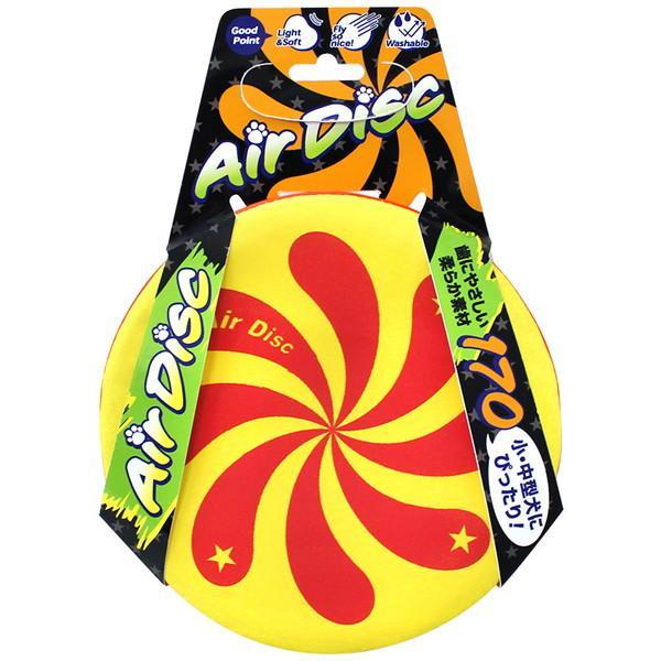 スーパーキャット エアディスクソフト 170 イエロー ライト＆ソフトでぶつけても痛くない軽くて柔らかな素材で安全です。 安定した飛行性能だから思いっきり投げれば気持ちがいいです。 水洗いができるので、思いっきり外で遊べます。 ---原産国--- 中国 ---材質--- ナイロン、ウレタン ---サイズ--- 直径約170mm ・リニューアルに伴い、商品パッケージ・内容が変更となっており、画像・内容と異なる場合がございます。 ・ご購入いただいたタイミングにより、お品切れの場合がございます。その場合は別途ご連絡させていただきます。
