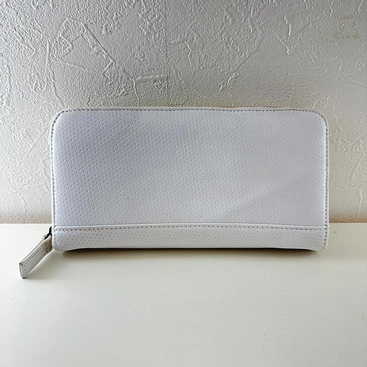 《訳あり》Real Leather LONG WALLET ラムレザー ラウンドジップ長財布　Pnating White パンチングホワイト