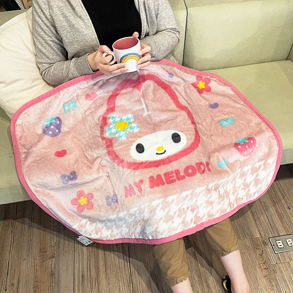 サンリオ マイメロディ ブランケット（ボタン付き） ひざ掛け ウィンター ピンク