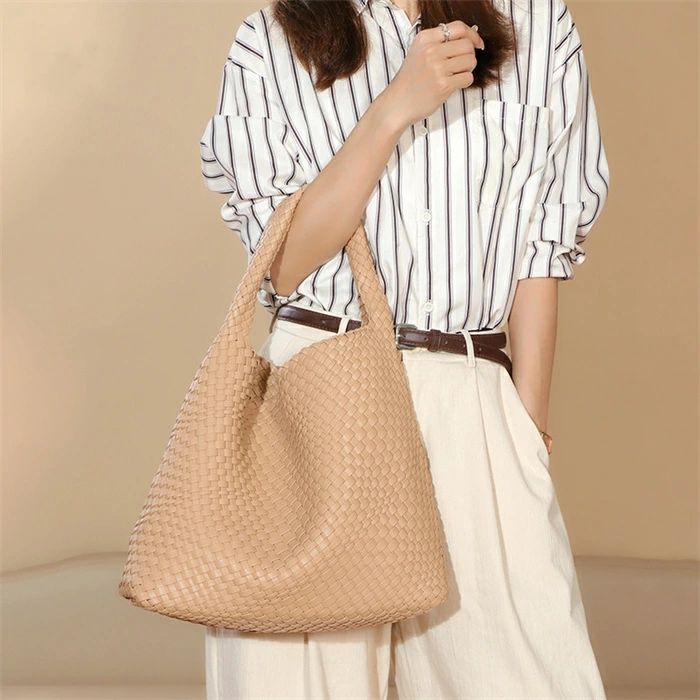 編みバッグ トートバッグ レディース 大きめ イントレチャート ハンドバッグ ワン...