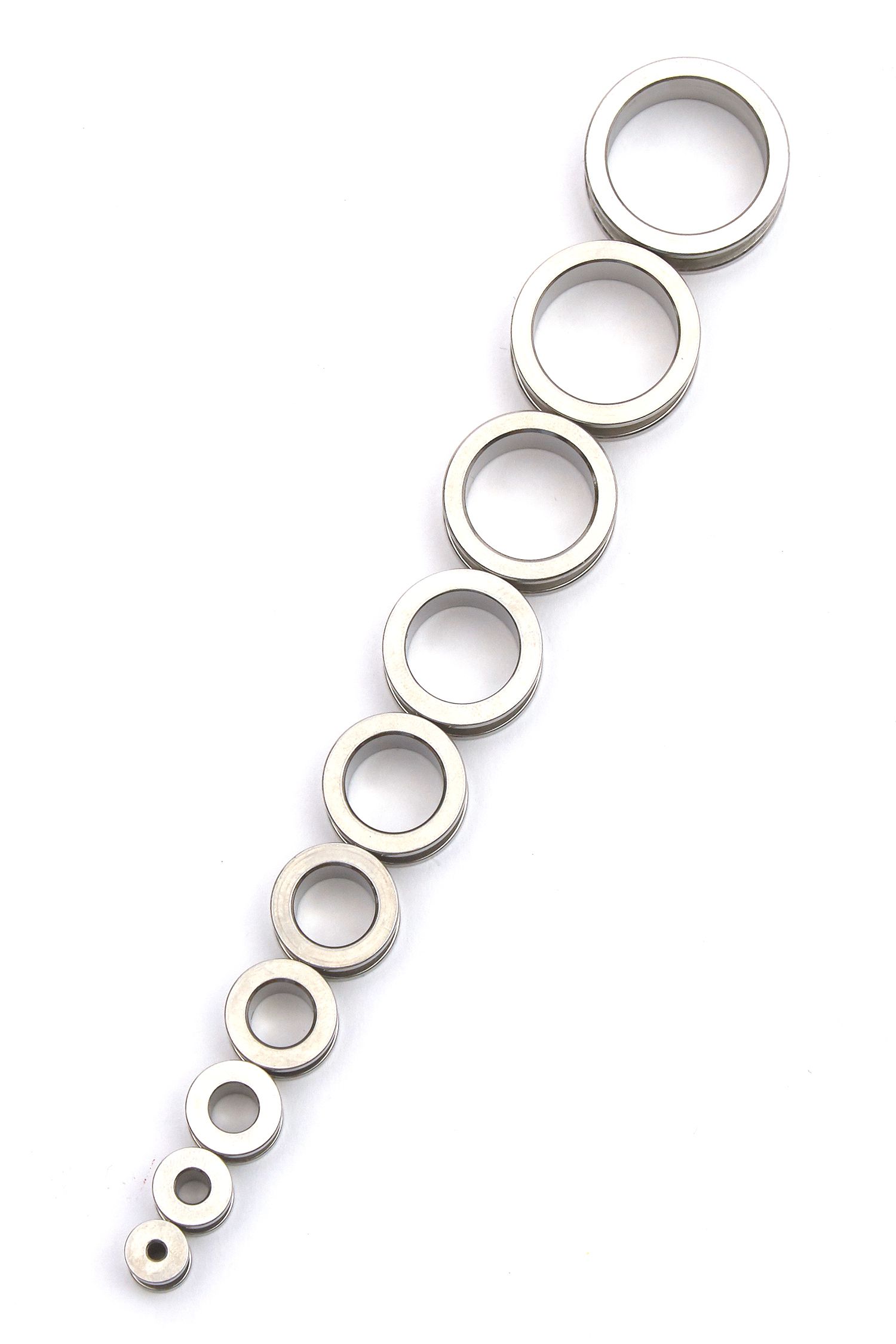 an meets zakka トンネルボディーピアス/拡張ピアス