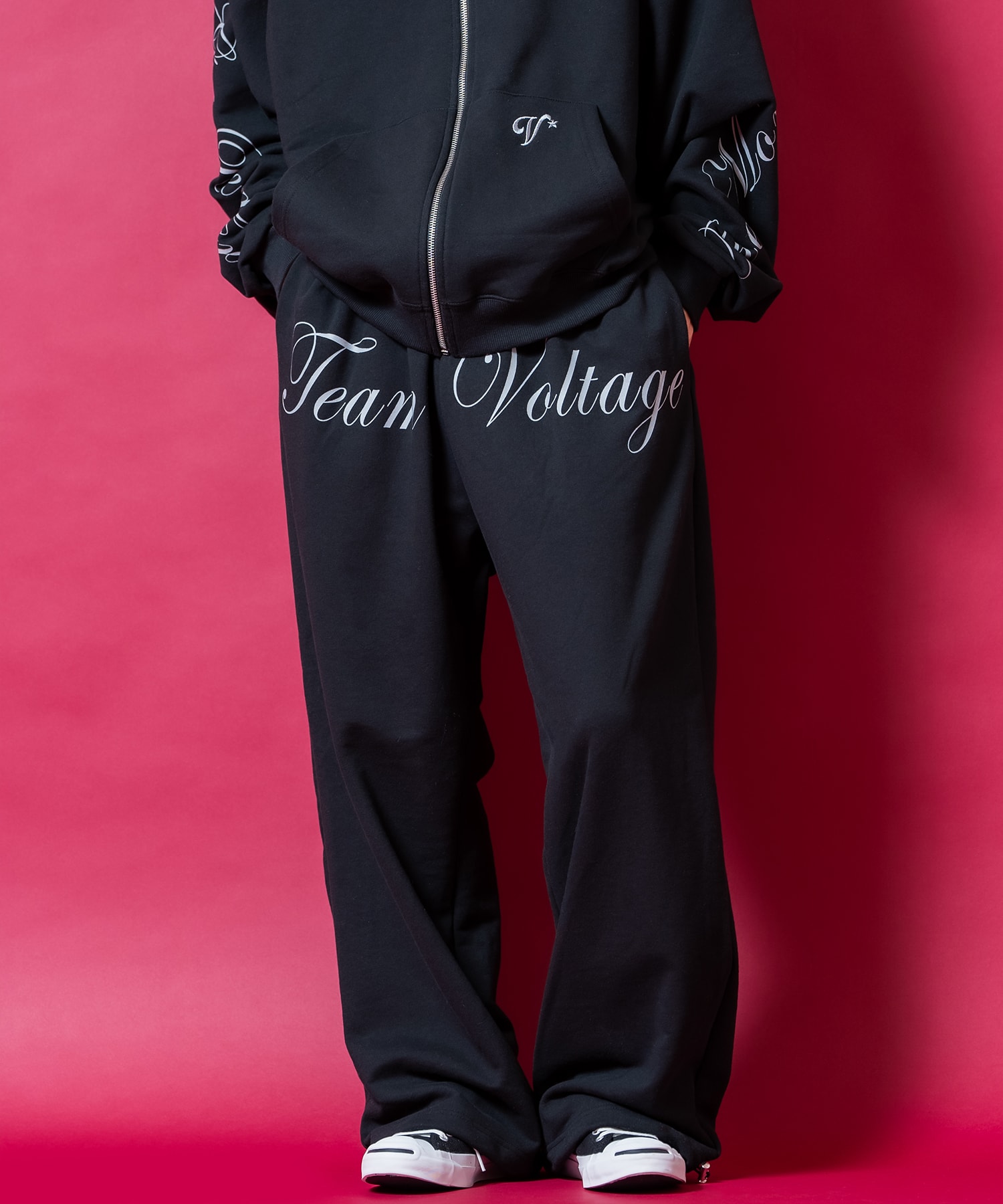 プリントスウェットワイドパンツ(アームプリントZIPパーカーとセットアップ可)