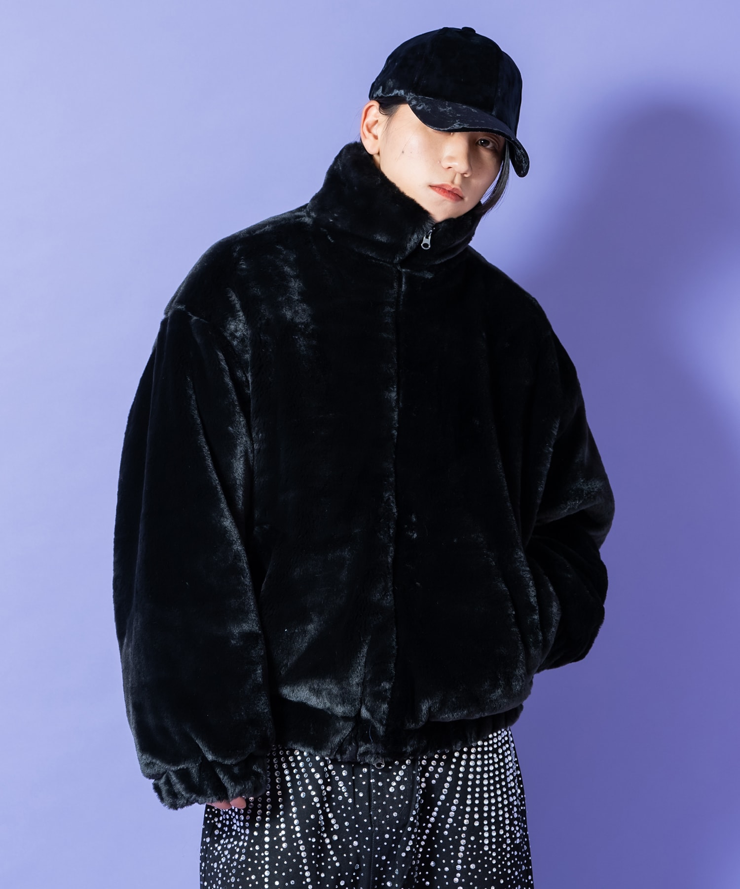 a.p.o.v. 総ショートファーオーバーサイズスタンドブルゾンジャケット / ユニセックス 立ち襟 ハイネック 中綿 モコモコ