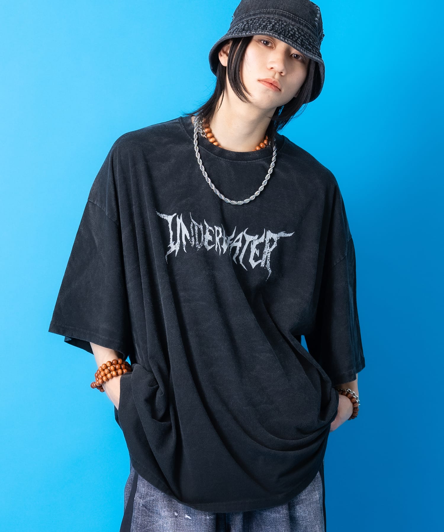 乐天商城 - a.p.o.v. デビルフォントロゴダートピグメントスーパーオーバーサイズTシャツ / 半袖 カットソー メンズ レディース ユニセックス コットン プリント