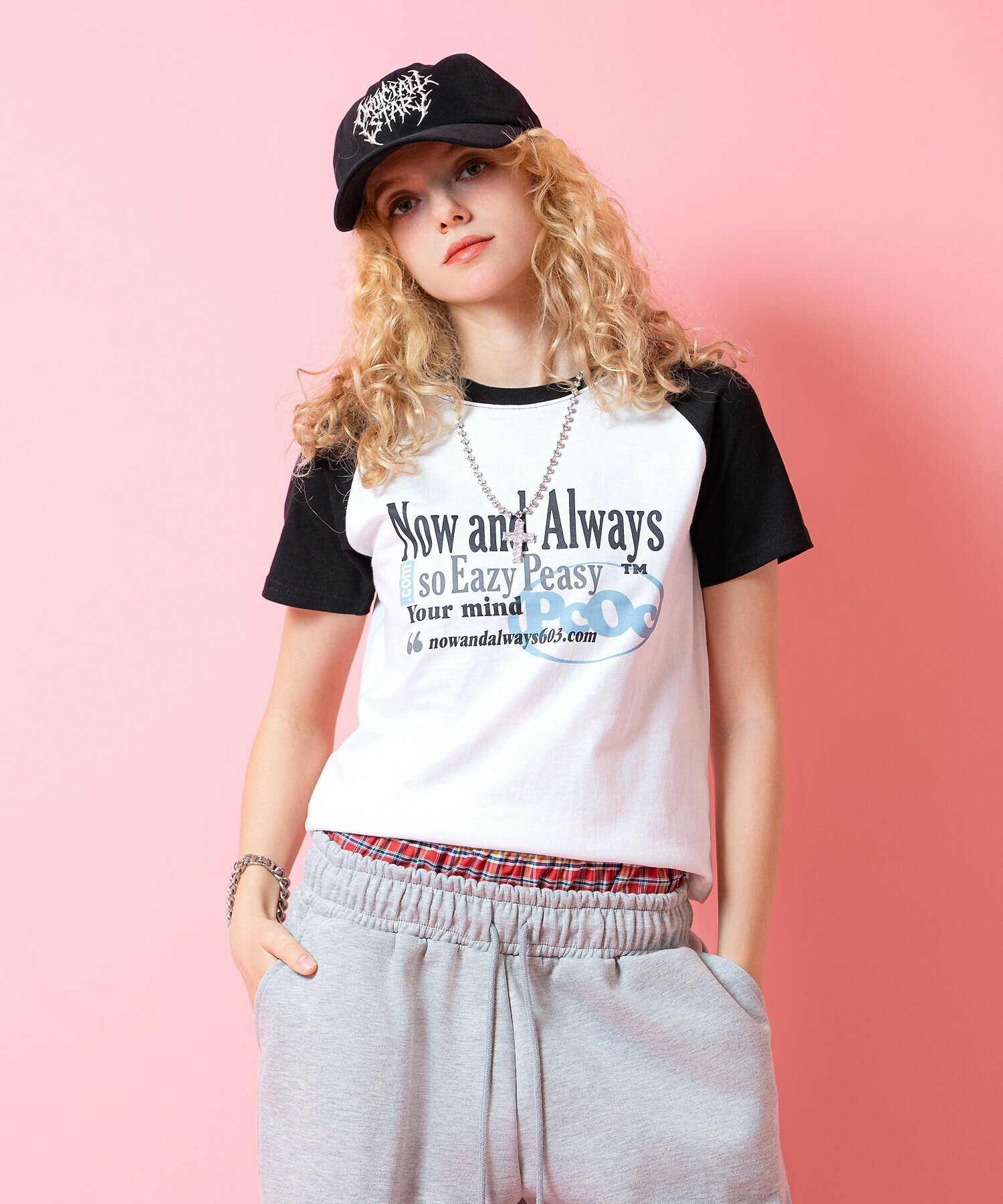 乐天商城 - クロップド丈ラグランY2KプリントTシャツ(レディース) / 半袖 カットソー 短丈
