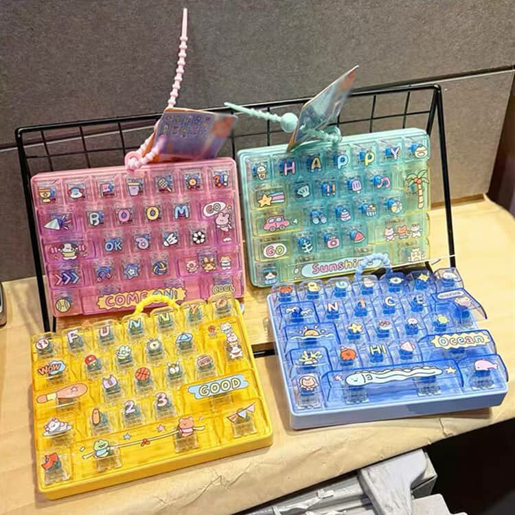 暇つぶし キーボード キーホルダー 猫 犬 バッグチャーム 透明 子供 26キー キーボードキーホルダー 指遊び キー押し 無限 減圧 ボタン クリア スクイーズ 握る おもちゃ ストレス発散 ストレス解消 グッズ 大人 キーボード プッシュトイ ランドセルチャーム anmichi-10009078 道大商店 サンプル画像2