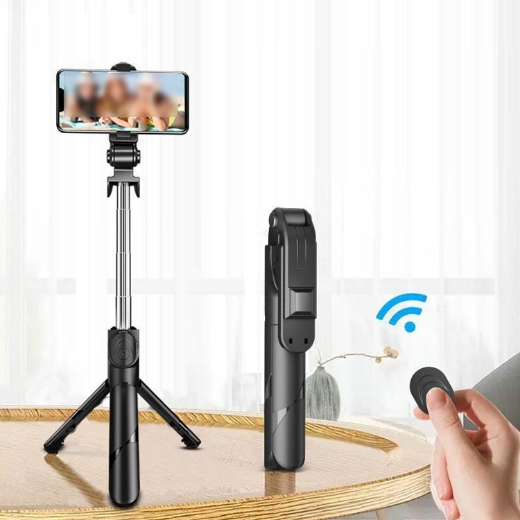 道大商店の自撮り棒 セルカ棒 自撮り スマホ 三脚 三脚付き じどり棒 フィルライト付き iphone用 Android用 Bluetooth 軽量 コンパクト リモコン付き シャッター付き 伸縮調節 360度回転可能 iphone15 スノーボード ゴルフ スタンド 撮影 簡単接続｜アングル2