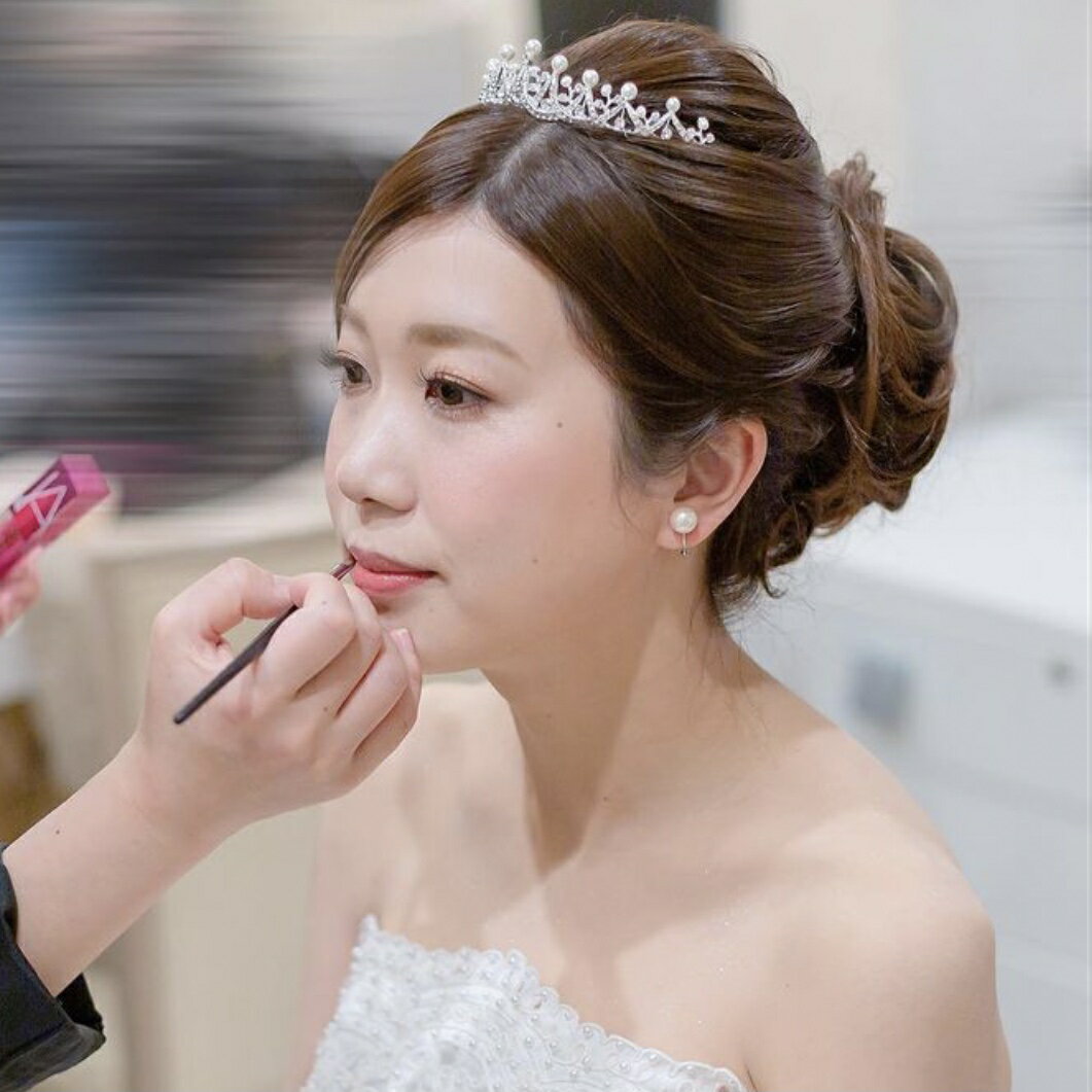 【ゼクシィ掲載】【大人ウェディングに人気】パール ティアラ ティアラ ウェディング ティアラ ティアラ 王冠ティアラ ウエディングティアラ ティアラ ネックレス...