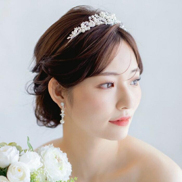 ヘッドドレス ウェディング 小枝 花 髪飾り ヘアアクセサリー ブライダル 結婚式 フラワー 花嫁 髪留め 和装 着物 二次会 パーティー 前撮り 成人式 謝恩会