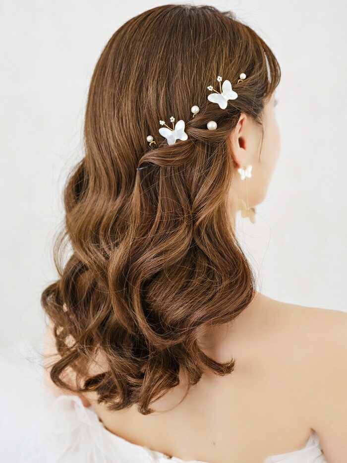 【蝶々モチーフの可憐なアレンジアイテム】ウェディング ヘッドドレス 蝶 ヘアピン...