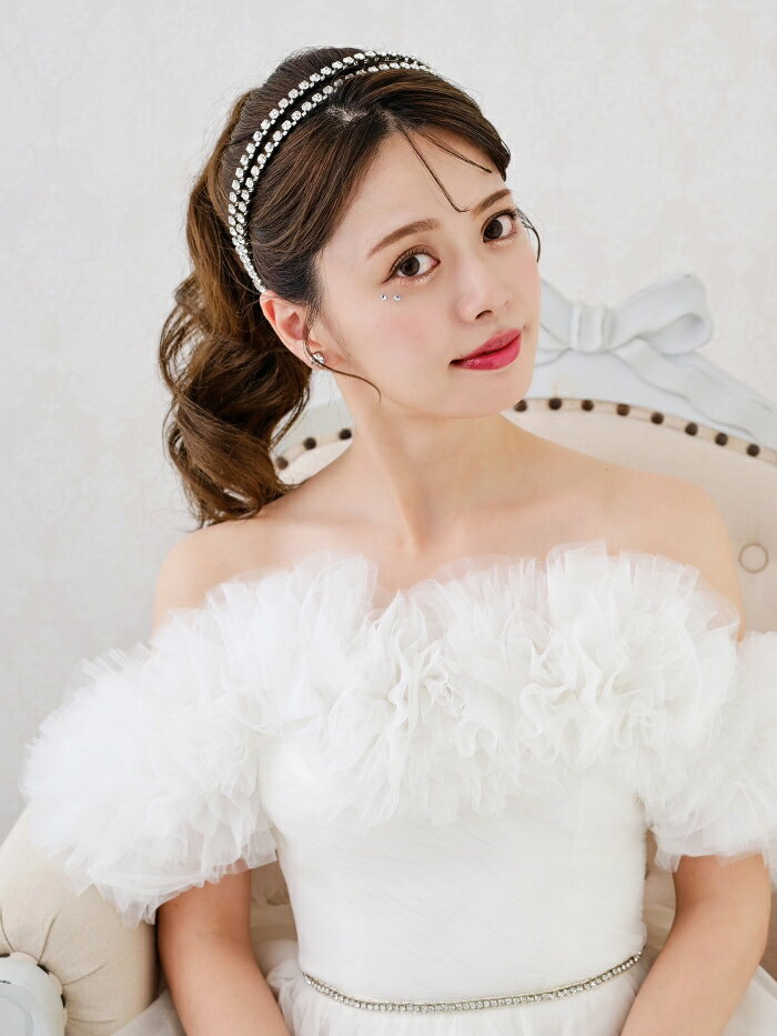 【ランキング 第1位 】【お花カチューシャ＆イヤリングセット　】ウェディングカチ...