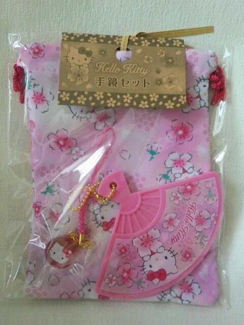 サンリオ ハローキティ キティ 手鏡セット 扇子 ミラー、根付、巾着 夏祭り