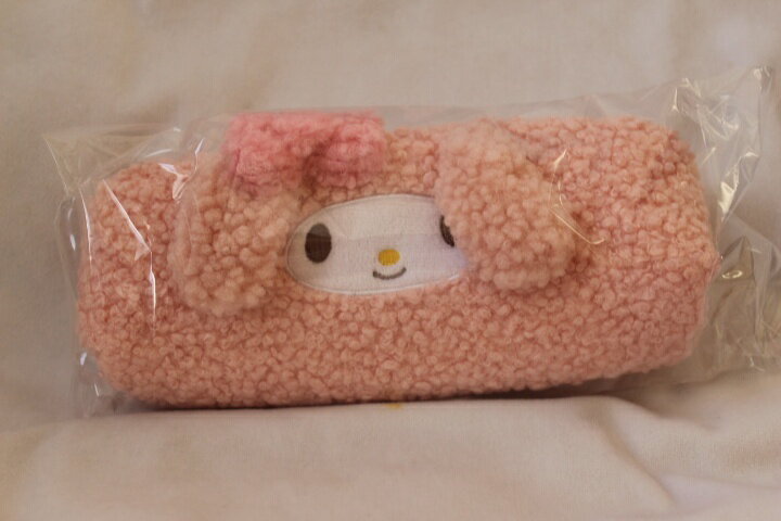 マイメロディ　マイメロ　もこもこ　ペンケース　フェイス型　耳付き