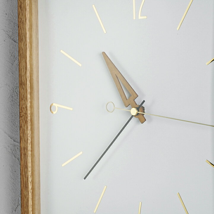 【壁掛け時計】インターフォルム スイープムーブメント モダン シンプル 北欧 シック デザイン 時計 壁時計 掛時計 ウォールクロック Bernd [ベルント] 掛け時計CL-4252 [単3乾電池(別売)] 壁掛け用木ネジ付 ギフト 結婚祝い 引越し祝い 新築祝いに 2023IF [3]