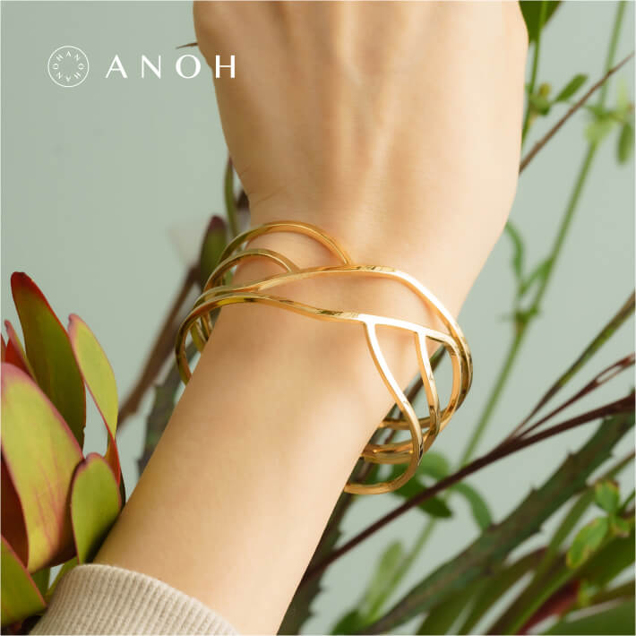 【50%OFFクーポン】モチーフバングル【レディース アクセサリー ブレスレット バングル シルバー ゴールド 】のサムネイル