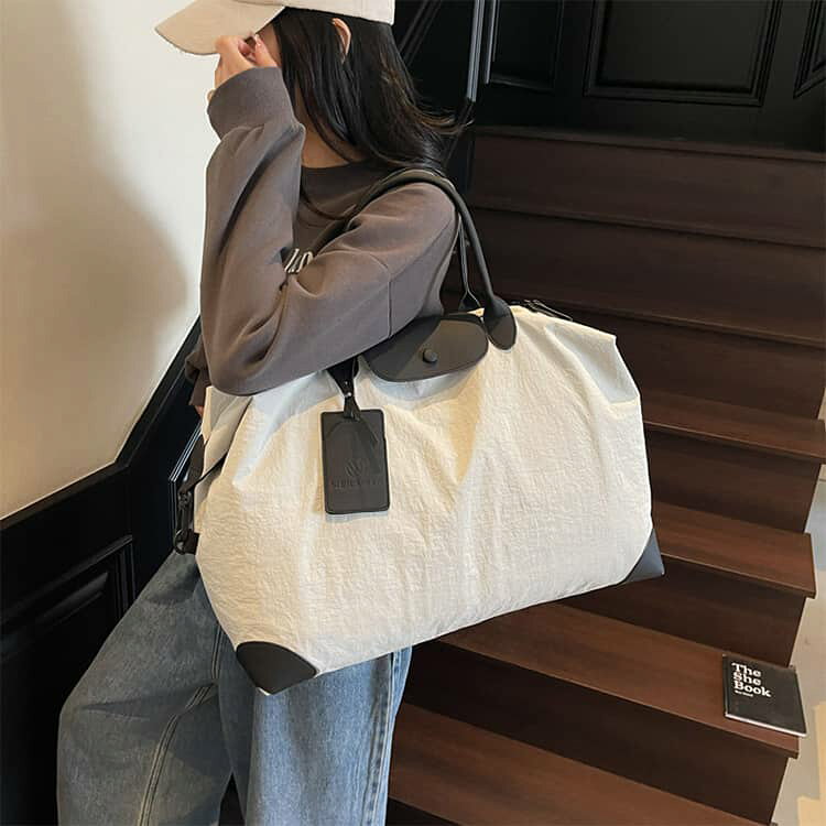 レディース ショルダーバッグ メンズ 機内持ち込み ボストンバッグ 折りたたみ ボストン 旅行 旅行バッグ 肩がけ ジムバッグ シンプル ボストンバッグ おしゃれ 無地 ハンドバッグ おしゃれ スポーツ ヨガ 大容量 軽量 軽い 通勤 通学 修学旅行 カジュアル anomaly-10010154 ANOMALY サンプル画像3