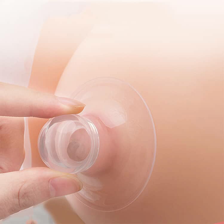 ANOMALYの乳頭補正器 乳頭補正器 扁平解消 目立たない透明設計 シリコン製 柔軟素材 陥没矯正 乳首吸引 授乳準備 収納ケース付き 自宅で簡単ケア｜アングル2