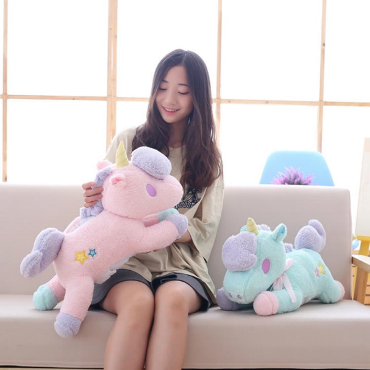 ANOMALYのユニコーン ぬいぐるみ 赤ちゃん 抱き枕 ぬいぐるみ おもちゃ 大きい 癒し系 クッション ふわふわ 赤ちゃん 抱き枕 可愛い 置物 寝室 部屋 飾り インテリア お誕生日 贈り物 プレゼント｜アングル2