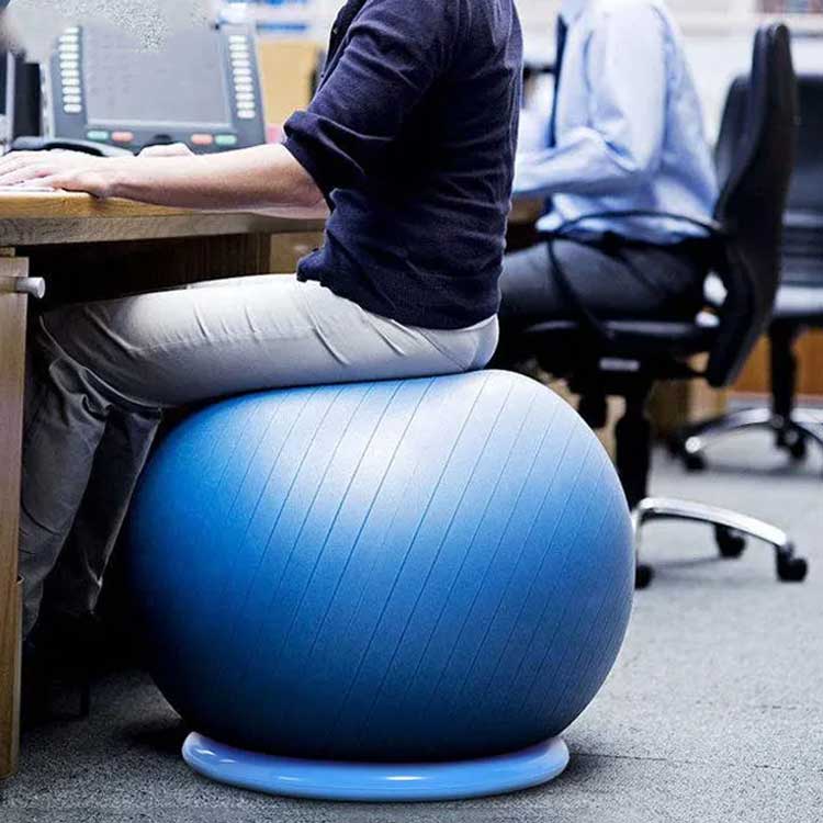 ANOMALYの直径約64cm 位置決め バランスボール用 バランスボール用 台座リング 体幹トレーニング 体幹ヨガボール バランス ボール 滑り止め リング 送料無料 椅子 ジムボール ヨガボール 固定 サポート 部品 エクササイズ ダイエット器具｜アングル2