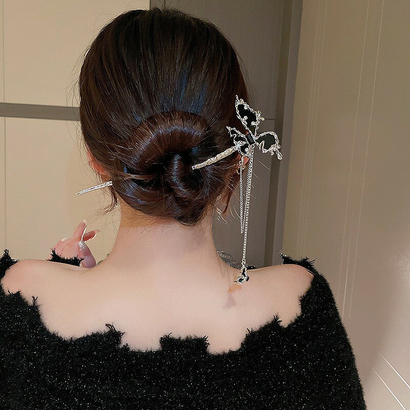 かんざし ヘアピック ヘアアクセ シンプル ガルクラ かっこいい クール お洒落 セクシー 大人かわいい 蝶々 バタフライ モチーフ キラキラ 揺れる