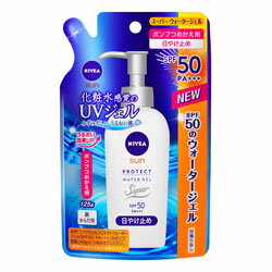 ◆特 長◆「ニベアサン プロテクトウォータージェル SPF50 PA+++ つめかえ用 125g」は、とろけるように肌になじむ、素肌にやさしい使い心地のUVジェル(顔・からだ用)のつめかえ用です。紫外線による乾燥などのダメージから肌を守ります。日常・強力紫外線対策に。化粧下地にもご使用いただけます。無香料、無着色、アレルギーテスト済み(すべての方にアレルギーが起こらないというわけではありません)。専用クレンジング不要。いつもお使いの石鹸や洗顔料などで落とせます。本品はウォータープルーフタイプではありません。SPF50/PA+++◆メーカー（※製造国または原産国）◆花王株式会社※製造国または原産国：日本◆成　分◆水、メトキシケイヒ酸エチルヘキシル、エタノール、PG、ジメチコン、エチルヘキシルトリアゾン、ジエチルアミノヒドロキシベンゾイル安息香酸ヘキシル、BG、ジラウロイルグルタミン酸リシンNa、クインスシードエキス、ヒメフウロエキス、キハダ樹皮エキス、ヒアルロン酸Na、(アクリレーツ/アクリル酸アルキル(C10-30))クロスポリマー、カルボマー、酢酸トコフェロール、水酸化Na、BHT、メチルパラベン 【ご注意1】この商品はお取り寄せ商品です。ご注文されてから発送されるまで約10営業日(土日・祝を除く)いただきます。 なお、商品によりましては、予定が大幅に遅れることもございますので、何卒あらかじめご了承お願いいたします。【ご注意2】お取り寄せ商品以外の商品と一緒にお買い上げの場合は、全ての商品が揃い次第の発送となりますので、ご了承下さい。 ※パッケージデザイン等が予告なく変更される場合もあります。※商品廃番・メーカー欠品など諸事情によりお届けできない場合がございます。 商品区分：【化粧品】【広告文責】株式会社メディスンプラス：0120-205-904 ※休業日 土日・祝祭日文責者名：稗圃 賢輔（管理薬剤師）