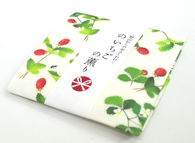 野山からのおふくわけ「野いちごの薫りのお香」ミニスティック型12本入り/香立て付き【日本香堂】【ネコポス便OK！】【室内香】【お香】【ミニ寸】【野いちご】【室内香】【お香立て付】 INCENSE