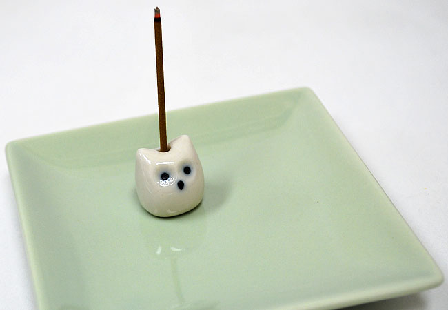 日本香堂 陶器香皿&ミミズク香立〔みみずく〕【ミミズク】【陶器】【お香】【香皿】【香立て】【スティック】【コーン】【お香立て】【室内香】【可愛い】【プレゼント】...